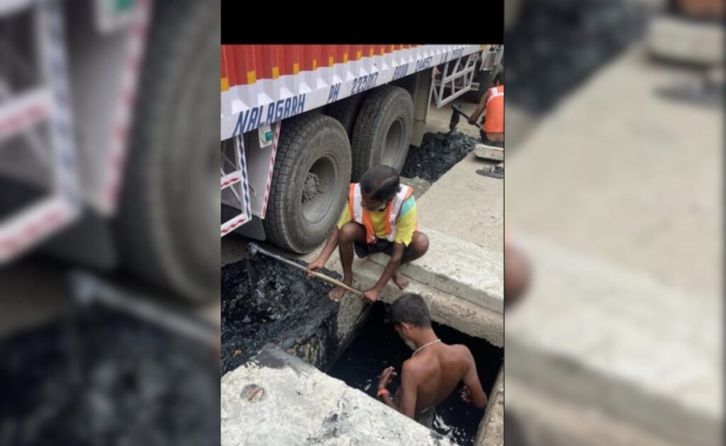 Delhi Public Works Department Posts Pictures Of Workers Entering Drain. Then Deletes