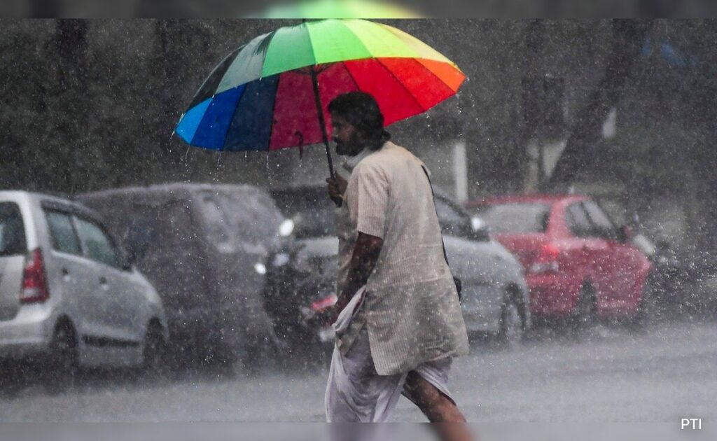 Monsoon Likely To Reach Delhi, Northwest By June 25: Weather Office
