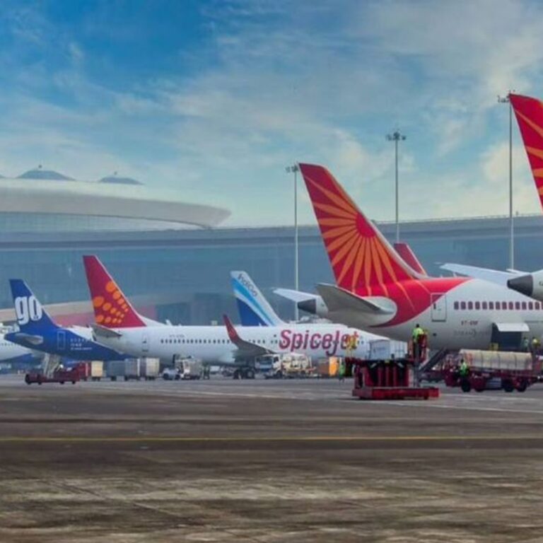 मुंबई-दिल्ली जैसे एयरपोर्ट्स पर सुरक्षा में बड़ी खामियां:DGCA बोला- रनवे मार्किंग धुंधली, प्लेन के टायर घिसे; 7 दिन में जरूरी कदम उठाएं ऑपरेटर्स
