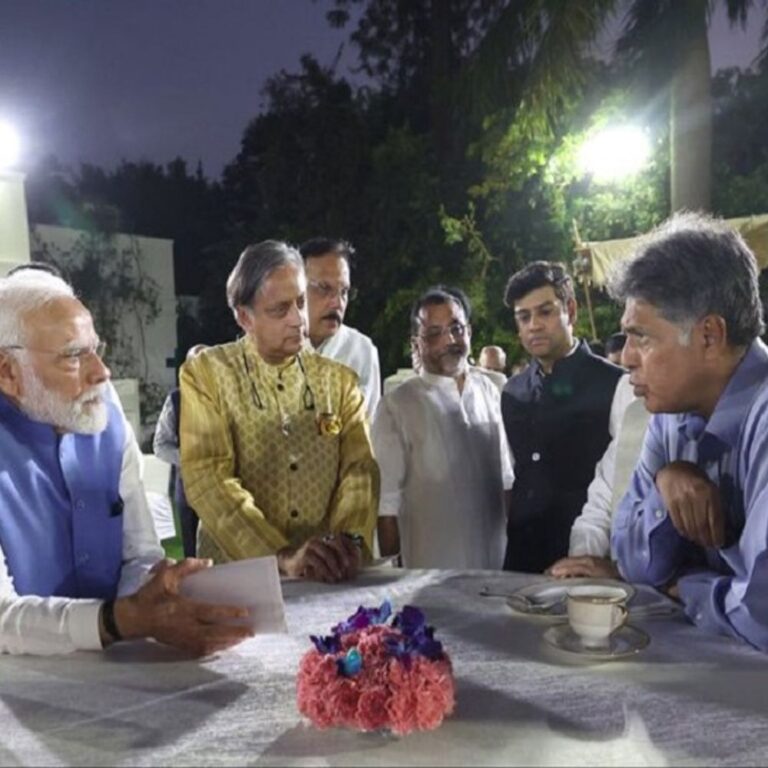 पीएम मोदी से मिले चंडीगढ़ के सांसद मनीष तिवारी:बोले-हमारे अस्तित्व के लिए गंभीर चुनौती है आतंकवाद, हमने अपनों को भी खोया