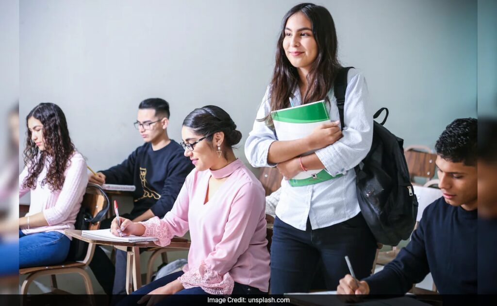 Which Course Is Best After 12th? Key Tips To Make The Right Decision