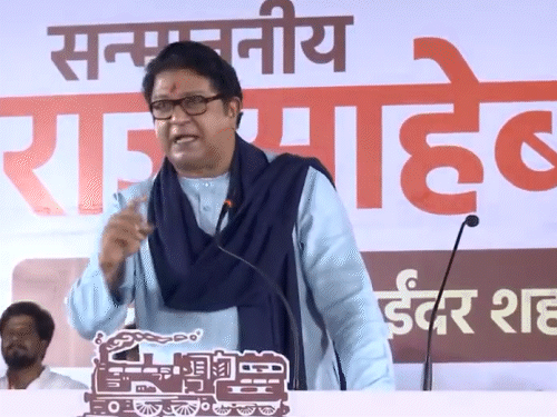 राज ठाकरे बोले- भाजपा सांसद को डुबा-डुबाकर मारेंगे:बाहरी ज्यादती करे तो पीटो; निशिकांत दुबे बोले- मैंने ठाकरे को हिंदी सिखा दी