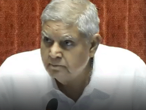 जगदीप धनखड़ का उपराष्ट्रपति पद से इस्तीफा:स्वास्थ्य को वजह बताया; संसद सत्र के बीच इस्तीफा देने वाले पहले उपराष्ट्रपति