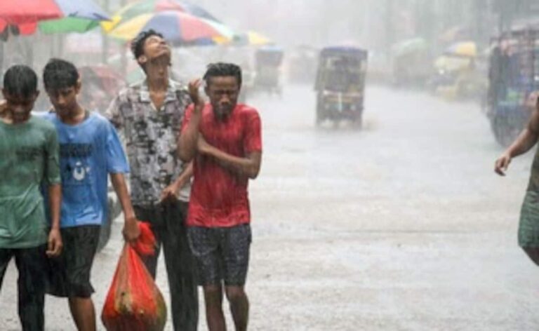 Heavy Rain Warning In Madhya Pradesh, Orange Alert Issued For 10 Districts
