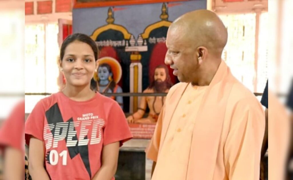School Girl Drops Out After Father's Accident. How Yogi Adityanath Helped Her