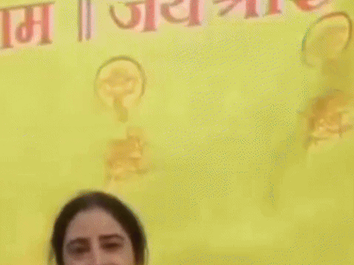 फतेहाबाद के ट्रस्ट की श्याम ध्वजा ने बनाया इंटरनेशनल रिकॉर्ड:खाटू श्याम में चढ़ाई 1551 फीट लंबी ध्वजा; गायक कन्हैया मित्तल ने दिया साथ