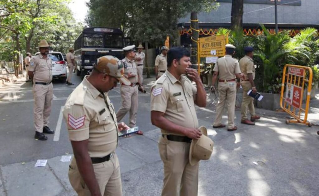 'I'll Leak Private Videos': Man Threatens Bengaluru Woman, Extorts Rs 17 Lakh