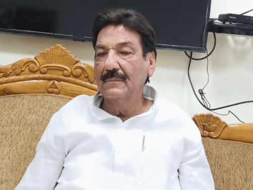 पूर्व मंत्री रणजीत बोले- देवीलाल के नाम अभी बहुत वोट:चौटाला परिवार इकट्ठा न हुआ तो किसी का भविष्य नहीं; पोता-पोती की लॉचिंग होगी