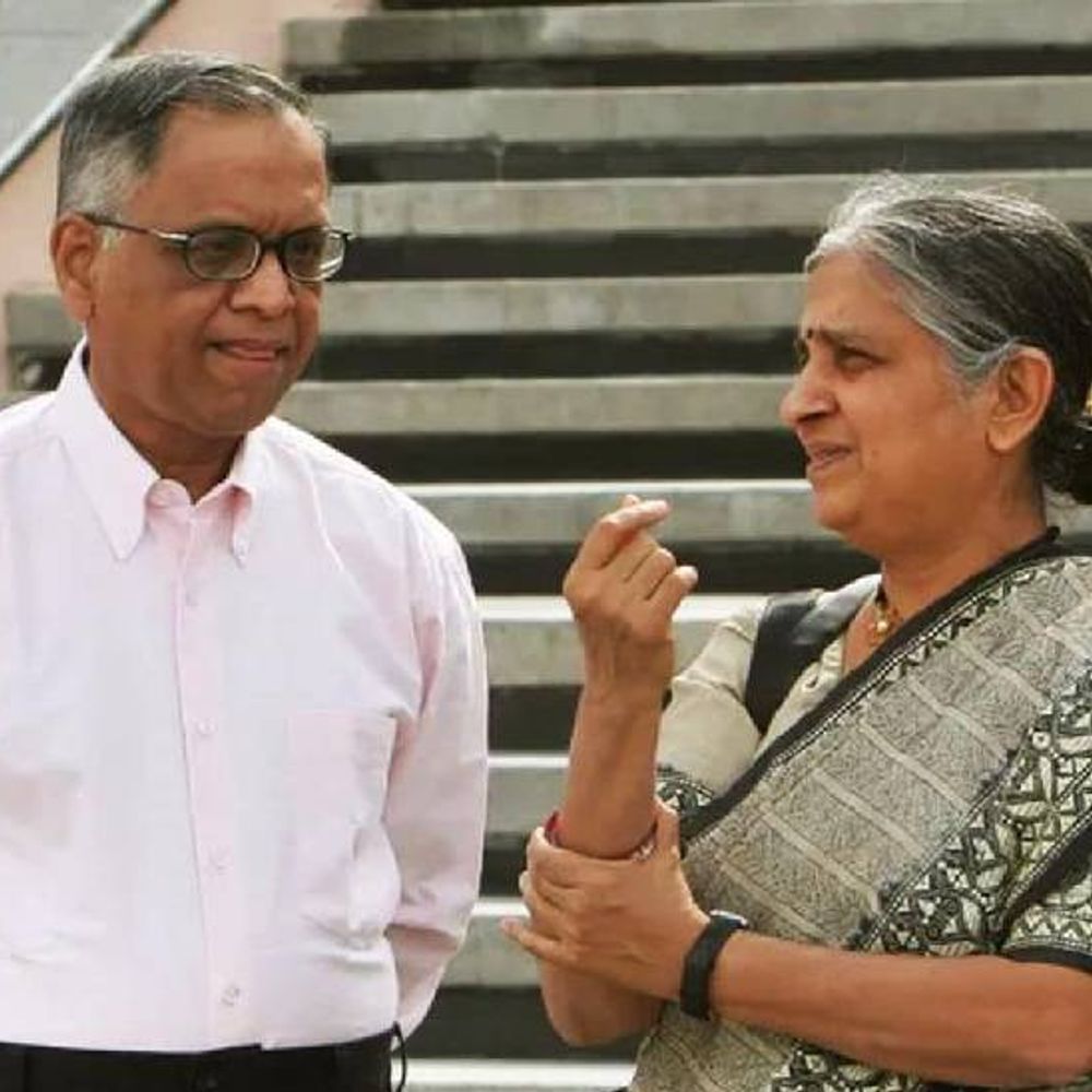 नारायण-सुधा मूर्ति का जाति जनगणना में शामिल होने से इनकार:सर्वेयर से कहा- हम पिछड़े वर्ग से नहीं; कर्नाटक सरकार बोली- मजबूर नहीं कर सकते