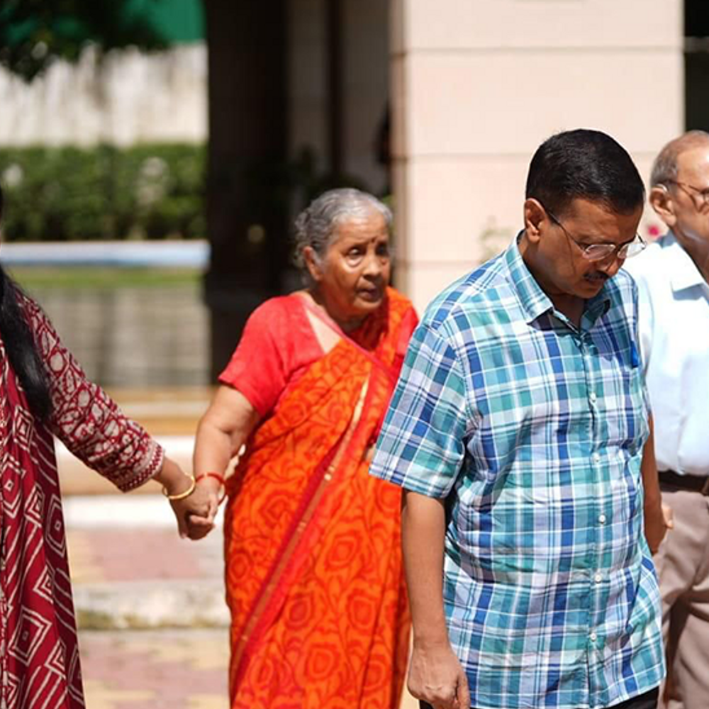 अरविंद केजरीवाल को दिल्ली में टाइप-7 बंगला अलॉट:नया पता-95 लोधी एस्टेट; CM आवास छोड़ने के बाद पार्टी सांसद के घर रहते थे