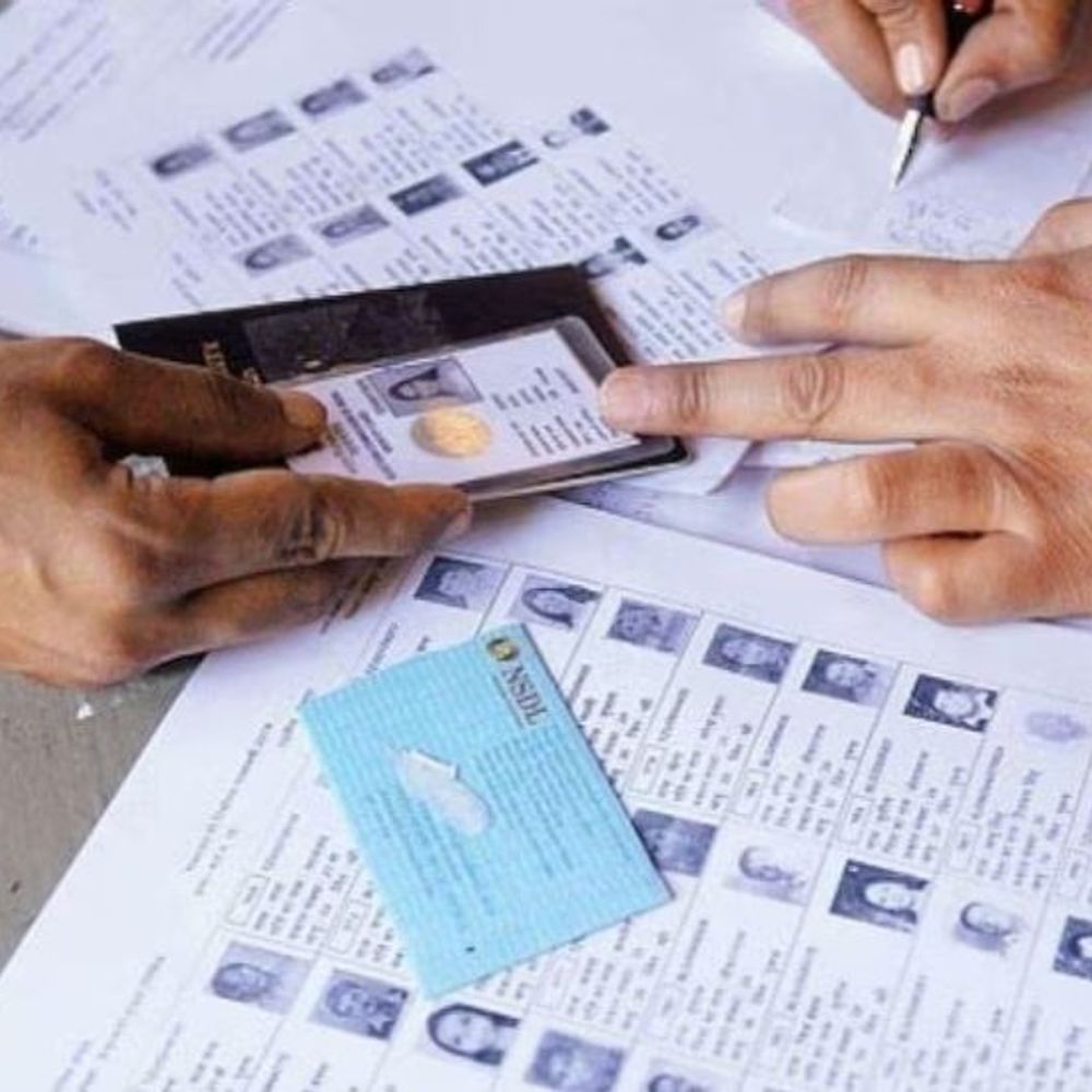 बिहार के बाद अब देशभर में SIR करवाएगा चुनाव आयोग:पहले फेज में बंगाल, असम समेत 5 राज्य, इनमें अगले साल विधानसभा चुनाव