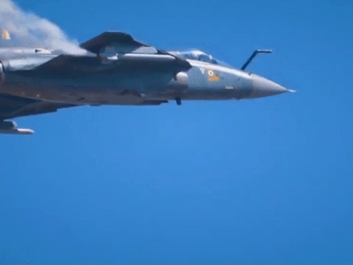 पाकिस्तान ने एयरस्पेस 2 दिन के लिए बंद किया:गुजरात-राजस्थान के सटें इलाकों में उड़ानों पर रोक; इसे भारत के सैन्य अभ्यास से जोड़ा जा रहा