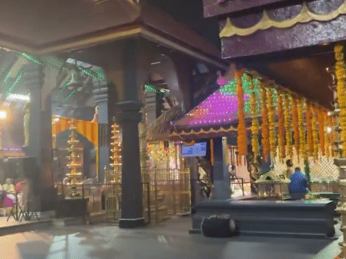 केरल के गुरुवायूर मंदिर के खजाने में हेराफेरी:सोने का मुकुट चांदी से बदला, सिल्वर पॉट का वजन 1.19Kg घटा; ऑडिट रिपोर्ट में खुलासा