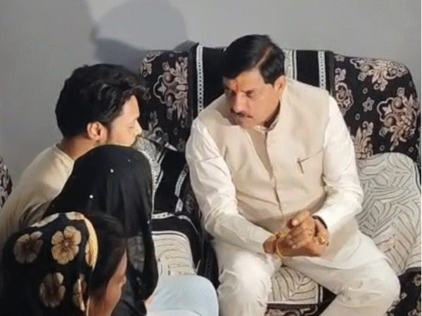 सरकार ने माना रासायनिक जहर से हुई छिंदवाड़ा की घटना:MP में ड्रग कंट्रोलर को हटाया, तीन अफसर सस्पेंड; पीड़ितों से मिले सीएम यादव