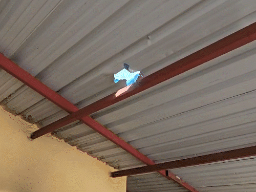 भारत-पाक बॉर्डर पर फैक्ट्री पर बमनुमा वस्तु गिराई:लेबर ने रॉकेट समझ आग बुझाई, सुबह देखा तो होश उड़े, पैराशूट से बंधा था विस्फोटक