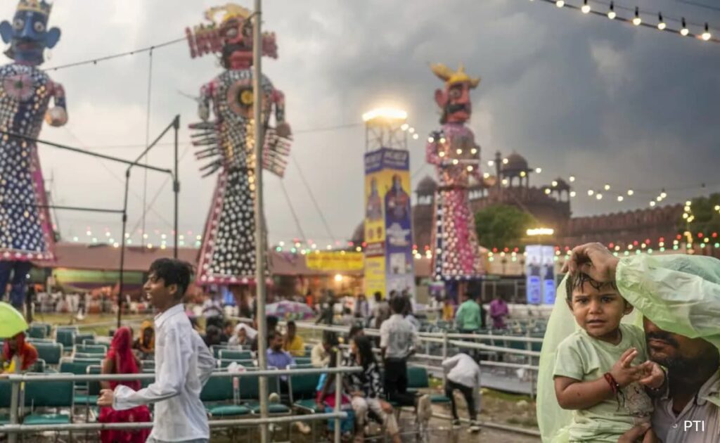 Rain, Winds Push Delhi AQI To 'Satisfactory' Post-Dussehra