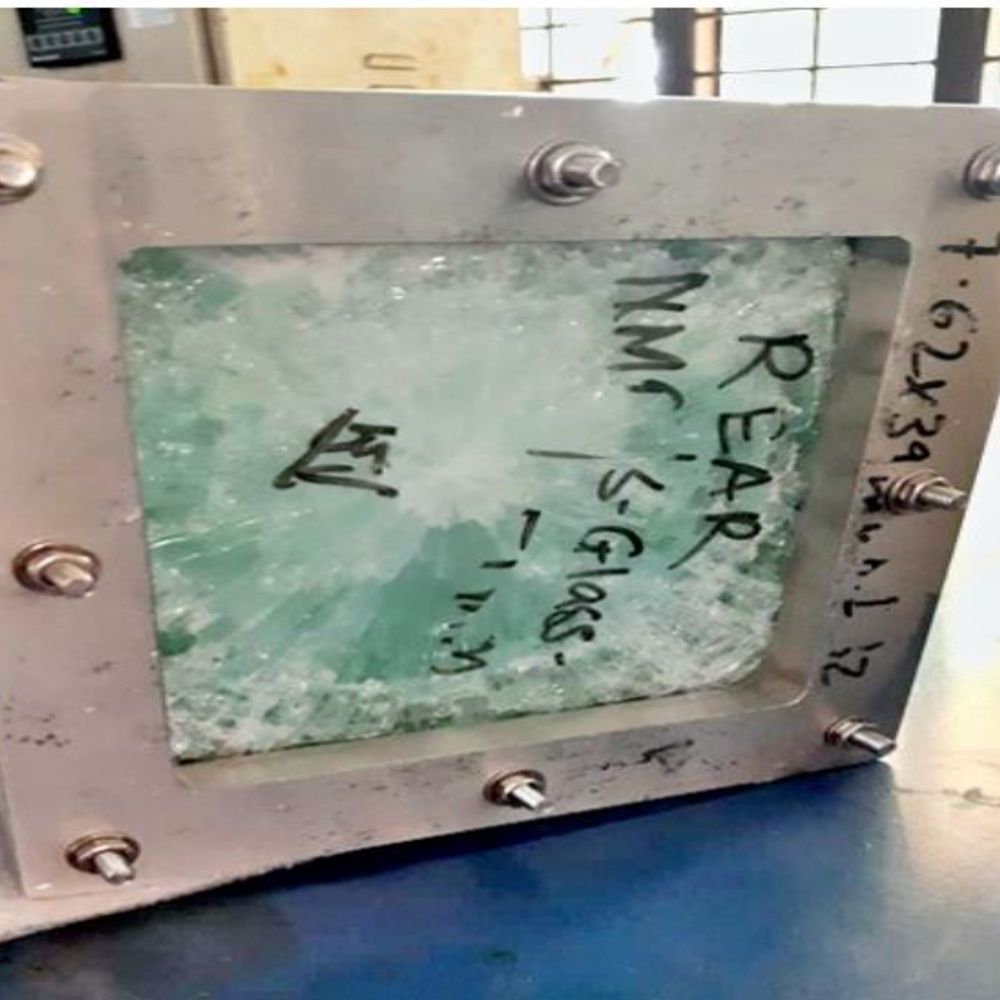 देश का पहला मल्टीलेयर ग्लास सिरेमिक पैनल होगा:भारतीय वैज्ञानिक बुलेट प्रूफ पैनल बना रहे, एके 47 की गोली भी नहीं भेद पाएगी