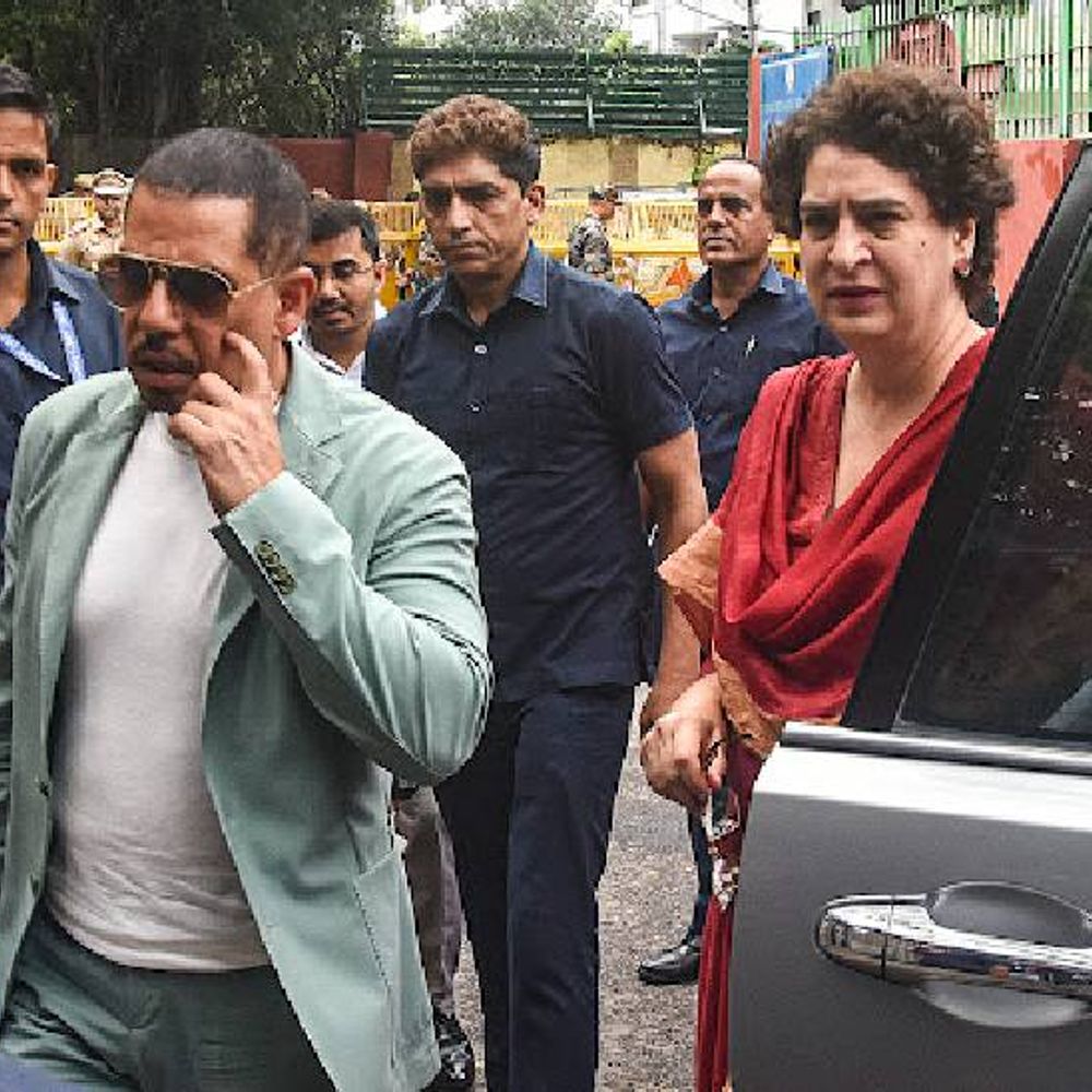 रॉबर्ट वाड्रा के खिलाफ मनी लॉन्ड्रिंग केस में चार्जशीट:ED ने ब्रिटेन के संजय भंडारी से जुड़े केस में आरोपी बनाया, जुलाई में हुई थी पूछताछ