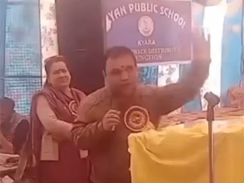 हिमाचल में BJP नेता का सनातन-ब्राह्मण विरोधी बयान:पुनर्जन्म-कर्मकांड पर विवादित स्टेटमेंट; सोशल मीडिया में ट्रोल हो रहे अजय श्याम; माफी मांगी