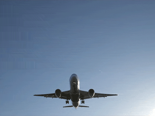 हवाई किराए में मनमानी पर सुप्रीम कोर्ट ने जवाब मांगा:केंद्र, DGCA और AERA को नोटिस, मुफ्त चेक इन बैगेज का वजन घटाने पर भी सवाल