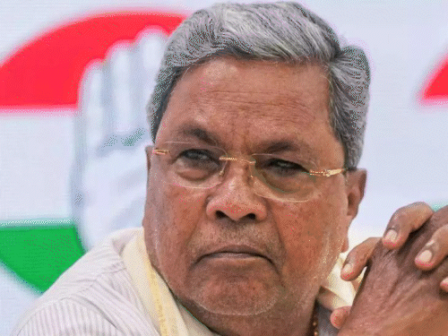 सरकारी जगहों पर RSS शाखा बैन,आदेश पर स्टे बरकरार:कर्नाटक हाईकोर्ट की डिवीजन बेंच ने सिद्धारमैया सरकार की अर्जी खारिज की