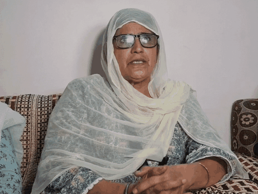 सांसद अमृतपाल की मां को दिल्ली एयरपोर्ट पर रोका:कनाडा में दोहता हुआ, मिलने जा रही थी; अथॉरिटी ने लुकआउट नोटिस का हवाला दिया