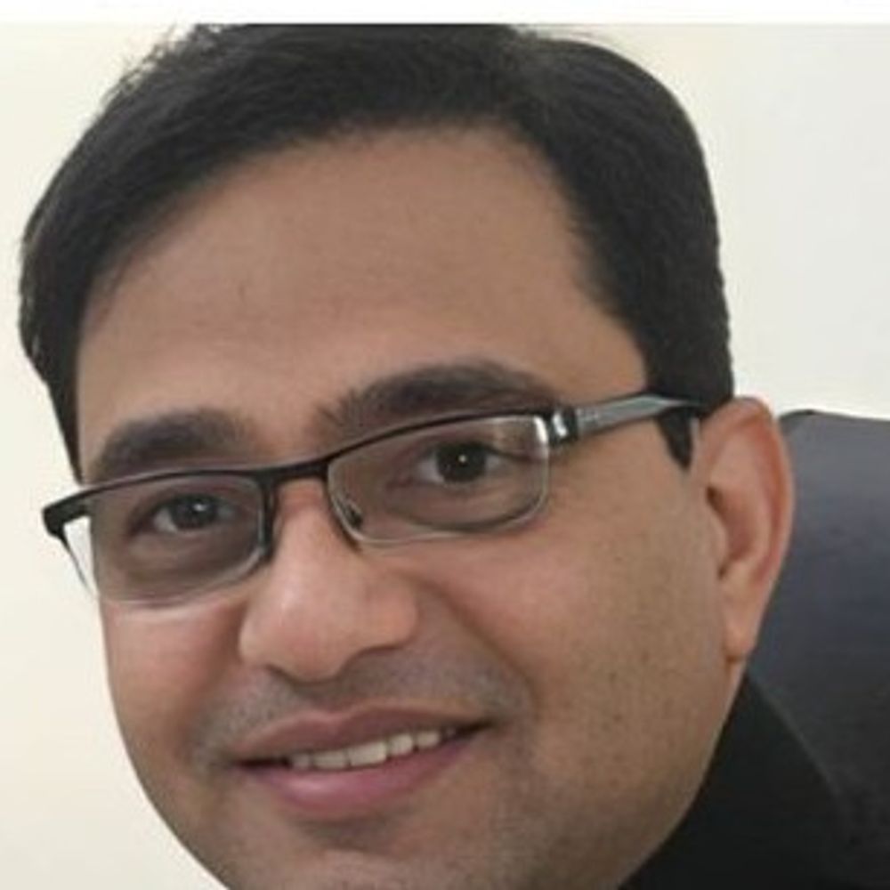 जेल में बंद पूर्व जज परमार महंगी गाड़ियों का शौकीन:रिश्वत के पैसे से प्रॉपर्टी-लग्जरी गाड़ियां खरीदीं; चार्जशीट में कई खुलासे, रिकॉर्डिंग का भी जिक्र