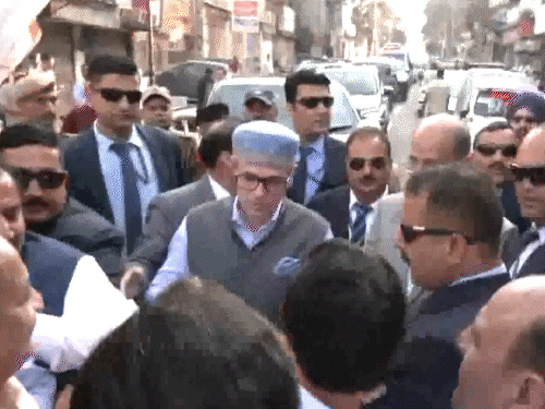 जम्मू में 4 साल बाद दरबार मूव, CM पैदल पहुंचे:अप्रैल तक यहीं से चलेगी सरकार, उमर अब्दुल्ला बोले- हमने जनता से किया वादा निभाया