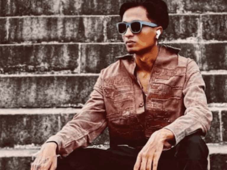 गुजरात- शादी से पहले मंगेतर ने युवती की हत्या की:एक घंटे पहले साड़ी को लेकर विवाद हुआ था; दोनों डेढ़ साल से लिव इन में थे