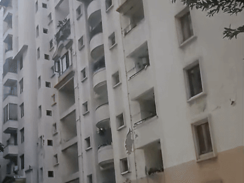 गुरुग्राम में राहुल गांधी के ‘वोट चोरी’ आरोपों का सच:जिस शशांक के 14 वोट, उसका एड्रेस फर्जी; पायलट की मां ने मुंह फेरा