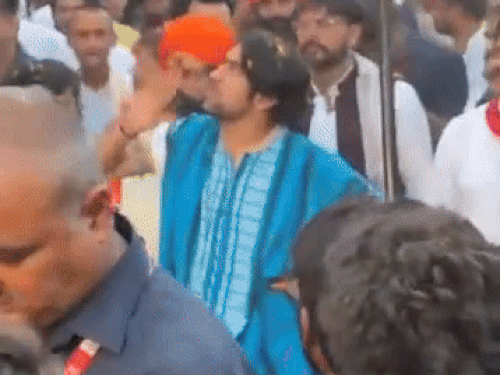 हरियाणा में धीरेंद्र शास्त्री की पदयात्रा का आज आखिरी दिन:दोपहर बाद UP में होंगी प्रवेश, कल मुस्लिम सरपंच को कहा था- तुम्हारी कौम पर सवाल