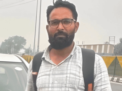 दिल्ली ब्लास्ट, फरीदाबाद से कार खरीदने वाला आमिर गिरफ्तार:आतंकी उमर ने इसी i20 से लाल किले के पास धमाका किया; फंडिंग के शक में 2 पकड़े