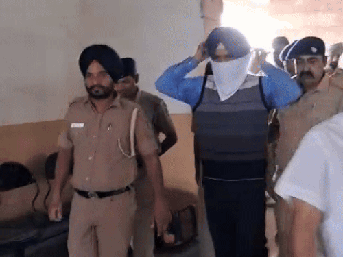 पंजाब के पूर्व DIG भुल्लर और बिचौलिए की आज पेशी:विजिलेंस भी प्रोडक्शन वारंट की तैयारी में, CBI की पूछताछ में IAS-IPS के नामों का खुलासा