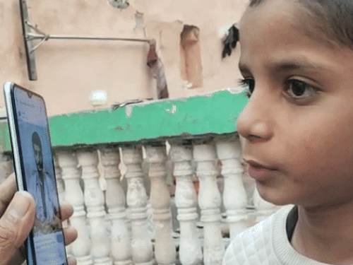 सुसाइड बॉम्बर डॉ. उमर के आखिरी 10 दिन की कहानी:नूंह के कमरे में बंद रहा, कपड़े नहीं बदले, फर्श पर टॉयलेट किया; दिल्ली जाकर खुद को उड़ाया