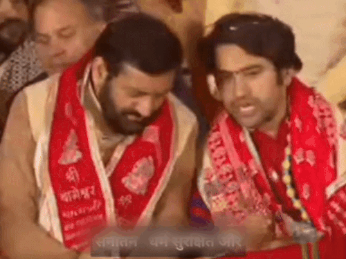 हरियाणा में धीरेंद्र शास्त्री की यात्रा में पहुंचे CM सैनी:बागेश्वर धाम पीठाधीश्वर बोले- इंडियन आर्मी को दान दें हिंदू, ये पाकिस्तान को उड़ाने के काम आएगा