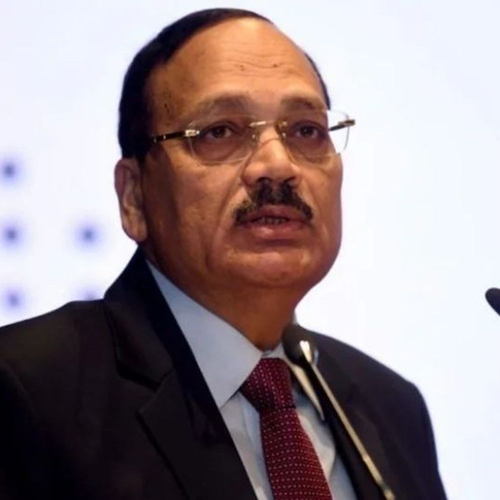 जस्टिस सूर्यकांत बोले- पेंडिंग केस निपटाना प्रायोरिटी होगी:विवाद सुलझाने में मीडिएशन गेम चेंजर होगा; 24 नवंबर को CJI पद की शपथ लेंगे