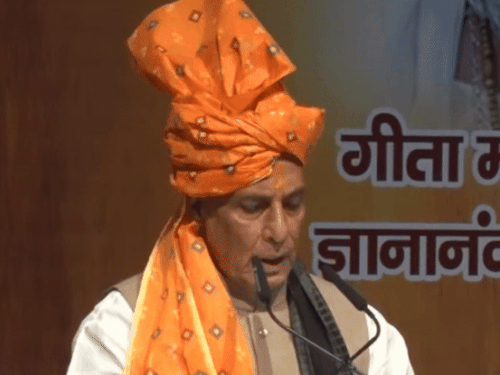 राजनाथ बोले- भारत की शालीनता उसकी कमजोरी नहीं:पहलगाम हमले का ऑपरेशन सिंदूर से मुंहतोड़ जवाब दिया; कुरुक्षेत्र में श्रीकृष्ण के संदेश को दोहराया