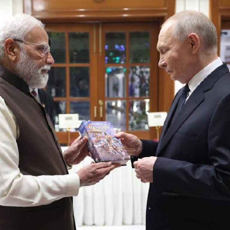 सबसे ज्यादा लाइक किए 10 ट्वीट्स में 8 मोदी के:पुतिन को भगवद् गीता भेंट करने की पोस्ट की रीच 67 लाख रही, 2.31 लाख लाइक मिले