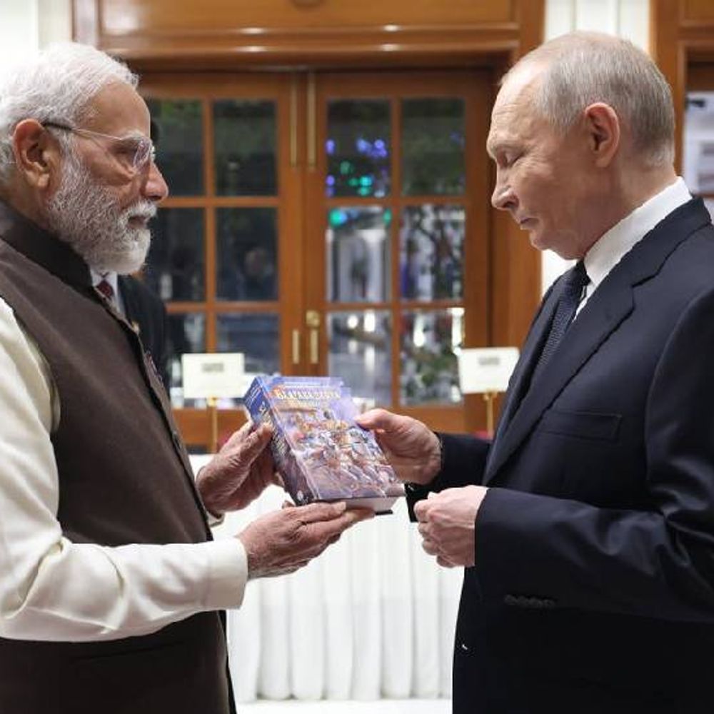 सबसे ज्यादा लाइक किए 10 ट्वीट्स में 8 मोदी के:पुतिन को भगवद् गीता भेंट करने की पोस्ट की रीच 67 लाख रही, 2.31 लाख लाइक मिले