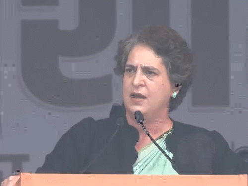 राहुल बोले- मोदीजी का कॉन्फिडेंस खत्म:शाह के हाथ कांपते हैं, उनकी वोट चोरी पकड़ी गई; खड़गे बोले- हमारा वंदेमातरम् भी इन्होंने चोरी किया