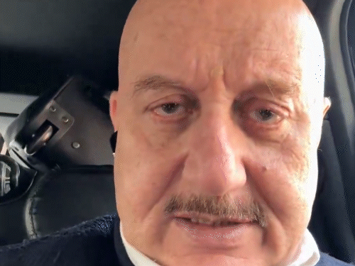 अनुपम खेर की खजुराहो फ्लाइट रद्द, इंडिगो पर भड़के:बोले- मैं भड़ास निकालना चाहता हूं; कल तन्वी द ग्रेट से है फिल्म फेस्टिवल की ओपनिंग