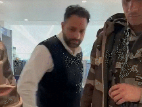 दिल्ली एयरपोर्ट पर पैसेंजर को पीटने वाले पायलट पर FIR:पुलिस ने हिरासत में लिया; पीड़ित का दावा- नाक की हड्डी टूटी