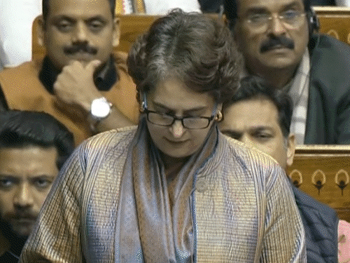 लोकसभा में 'VB-जी राम जी' बिल पेश:प्रियंका बोलीं- सरकार को नाम बदलने की सनक; थरूर ने कहा- राम का नाम बदनाम न करो