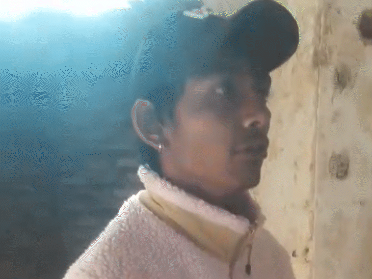 5 साल की मासूम से बैड टच करते पकड़ाया युवक:बोला- दो अन्य ने भी गलत काम किया; बिस्किट दिलाने के बहाने साथ ले गया था