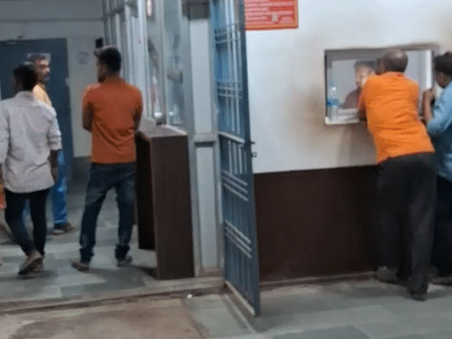 4 बच्चों को चढ़ाया 'एड्स' वाला खून…हो गए HIV पॉजिटिव:4 महीने बाद भी नहीं मिला डोनर; सभी की उम्र 8 से 11 साल के बीच