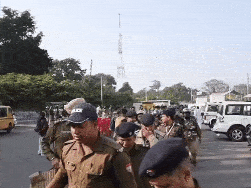 बनभूलपुरा अतिक्रमण मामले में सुनवाई टली:सुप्रीम कोर्ट ने दी 9 दिसंबर अगली तारीख, हल्द्वानी में हाई अलर्ट; 400 जवान तैनात