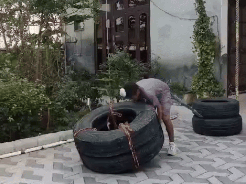 पंजाब के तनवीर का ओलिंपिक में जाने को अनूठा वर्कआउट:12 साल की उम्र में टायर खींचकर रनिंग; रिटायर्ड फौजी पिता ने घर में बनाया देसी जिम