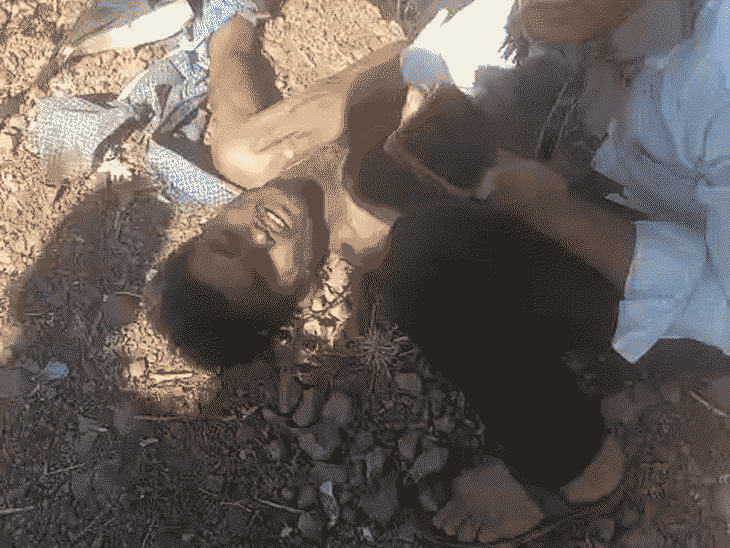 चलती बाइक में ब्लास्ट...युवक के पैरों के चीथड़े उड़े, मौत:सीहोर में विस्फोटक ले जा रहा था, मोटरसाइकिल जलकर खाक