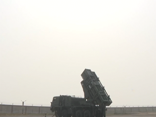 भारत के पिनाका रॉकेट की पहली फ्लाइट टेस्टिंग सफल:120km रेंज, टारगेट पर सटीक अटैक किया; भारतीय सेना में शामिल करने की भी मंजूरी मिली