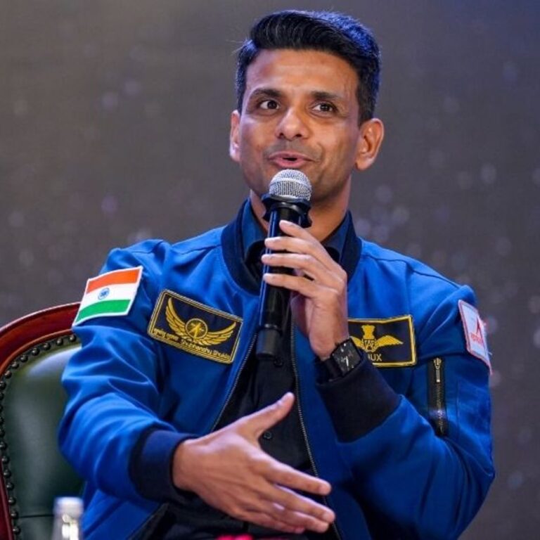 शुभांशु शुक्ला बोले-स्पेस में जाने के लिए अक्ल दाढ़ निकलवाईं:एस्ट्रोनॉट्स के लिए डेंटल हेल्थ जरूरी, अंतरिक्ष में सर्जरी नहीं कर सकते